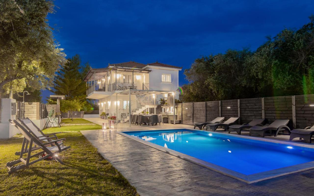 Ruvelis Villa Fiolitis Экстерьер фото